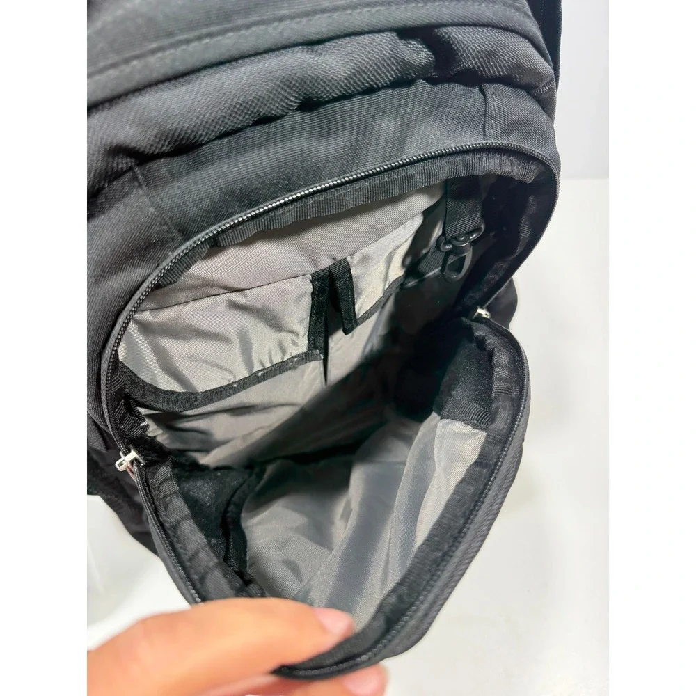 JanSport Driver 8 Rolling Backpack Black Retractable Handle Travel School Bag
